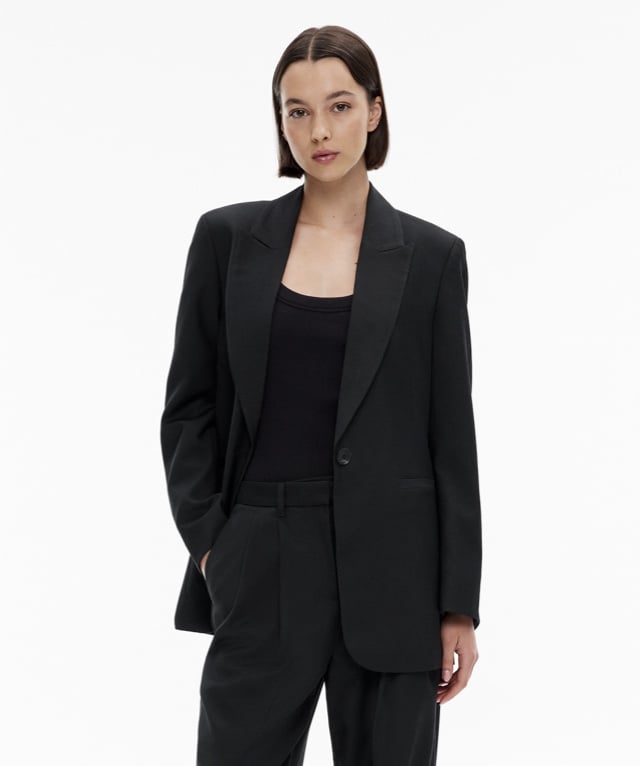 How to wear: A Blazer