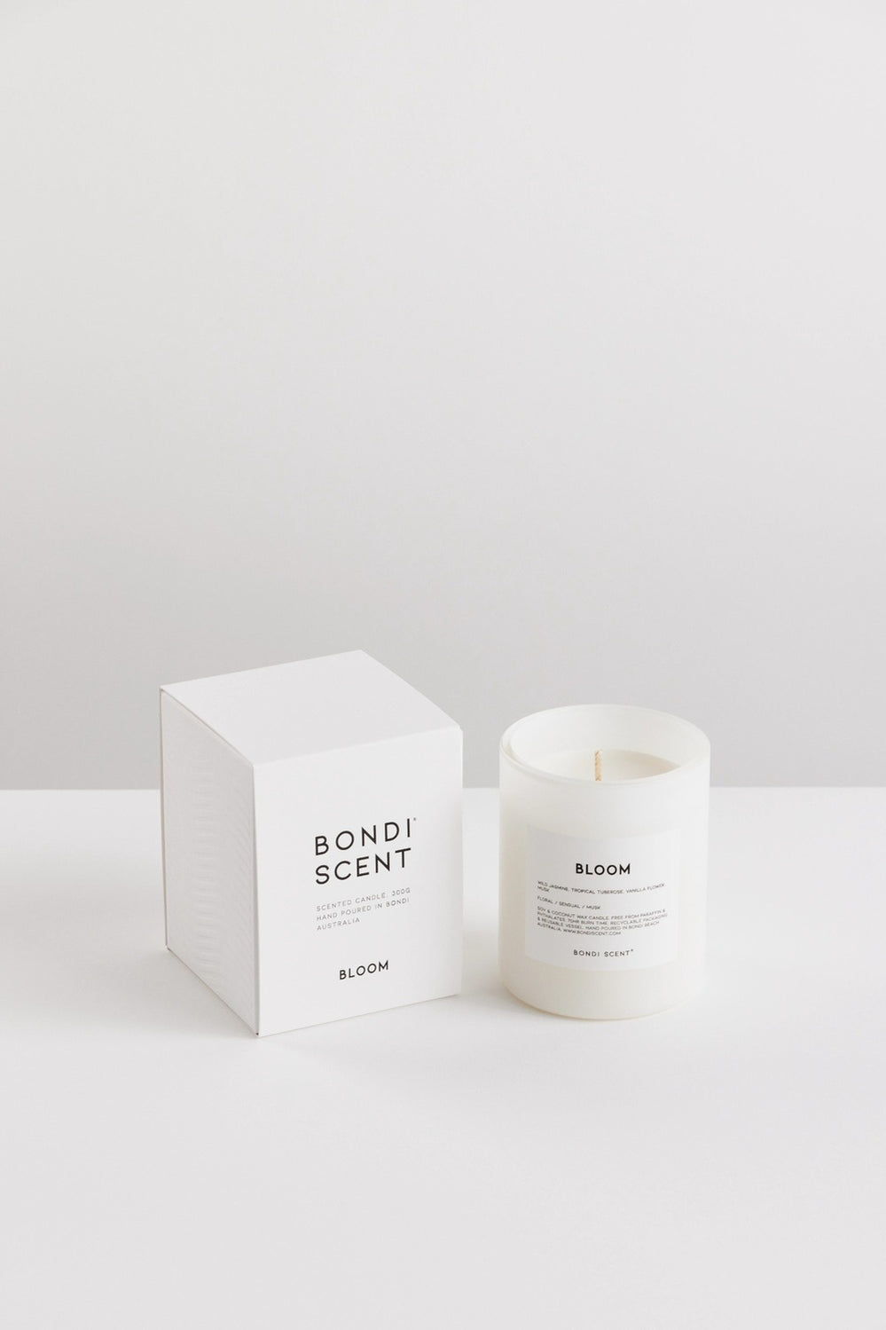 Bloom - Scented Candle - White - image 1