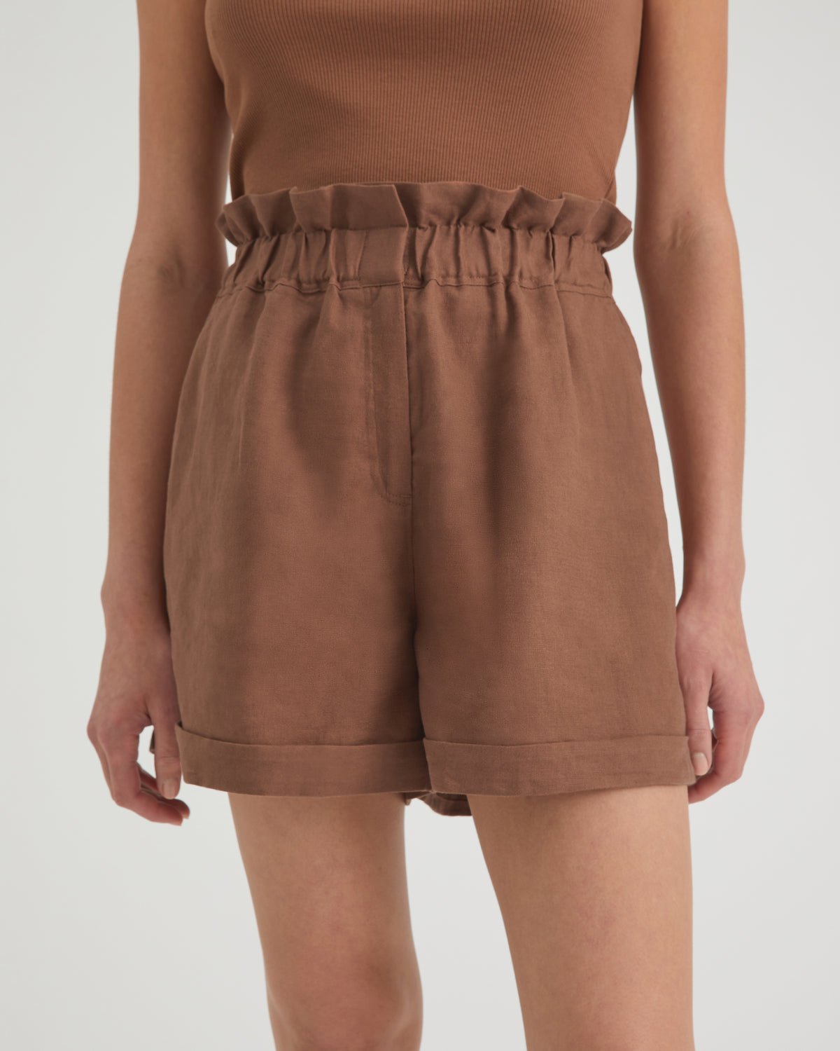 Waist Detail Linen Short
