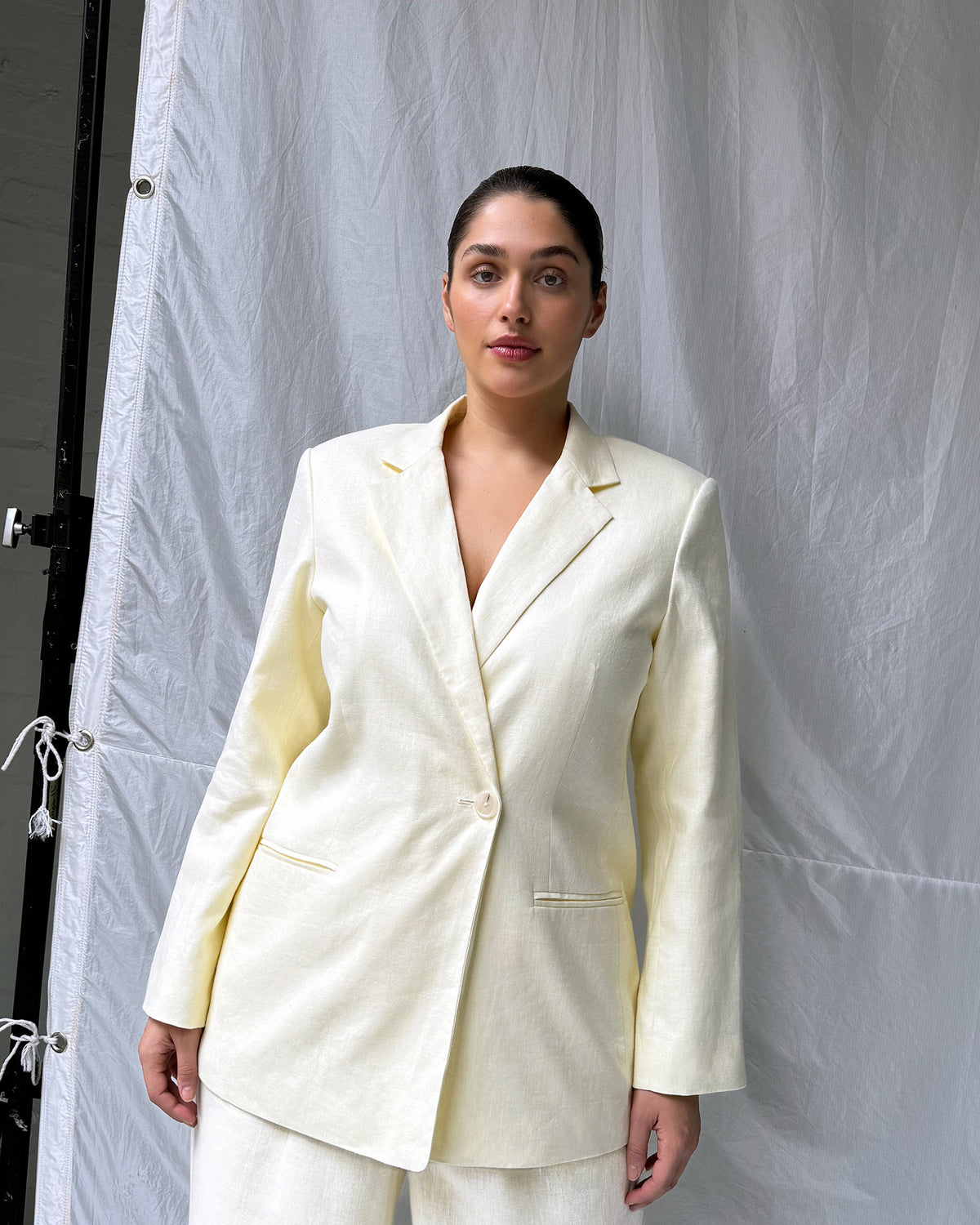 Linen Double-Breasted Blazer