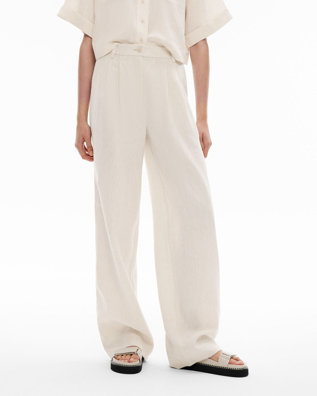 Linen Pleat Pant