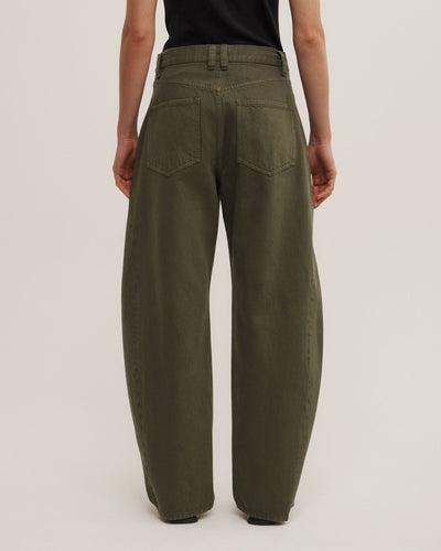 Barrel Leg Jeans