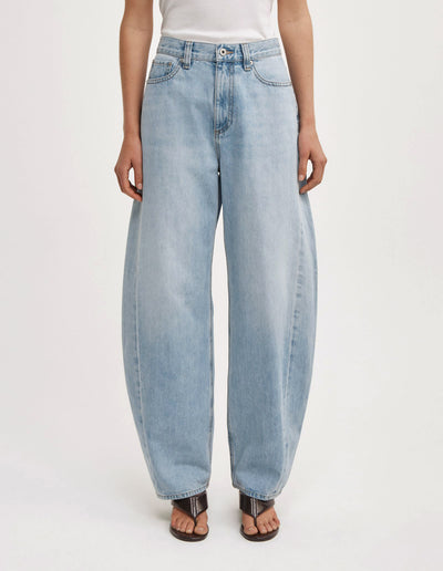 Barrel Leg Jeans