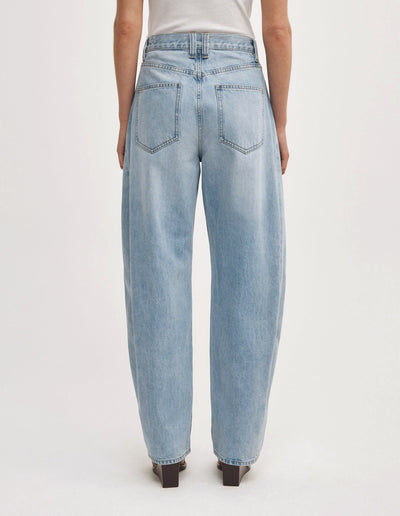 Barrel Leg Jeans
