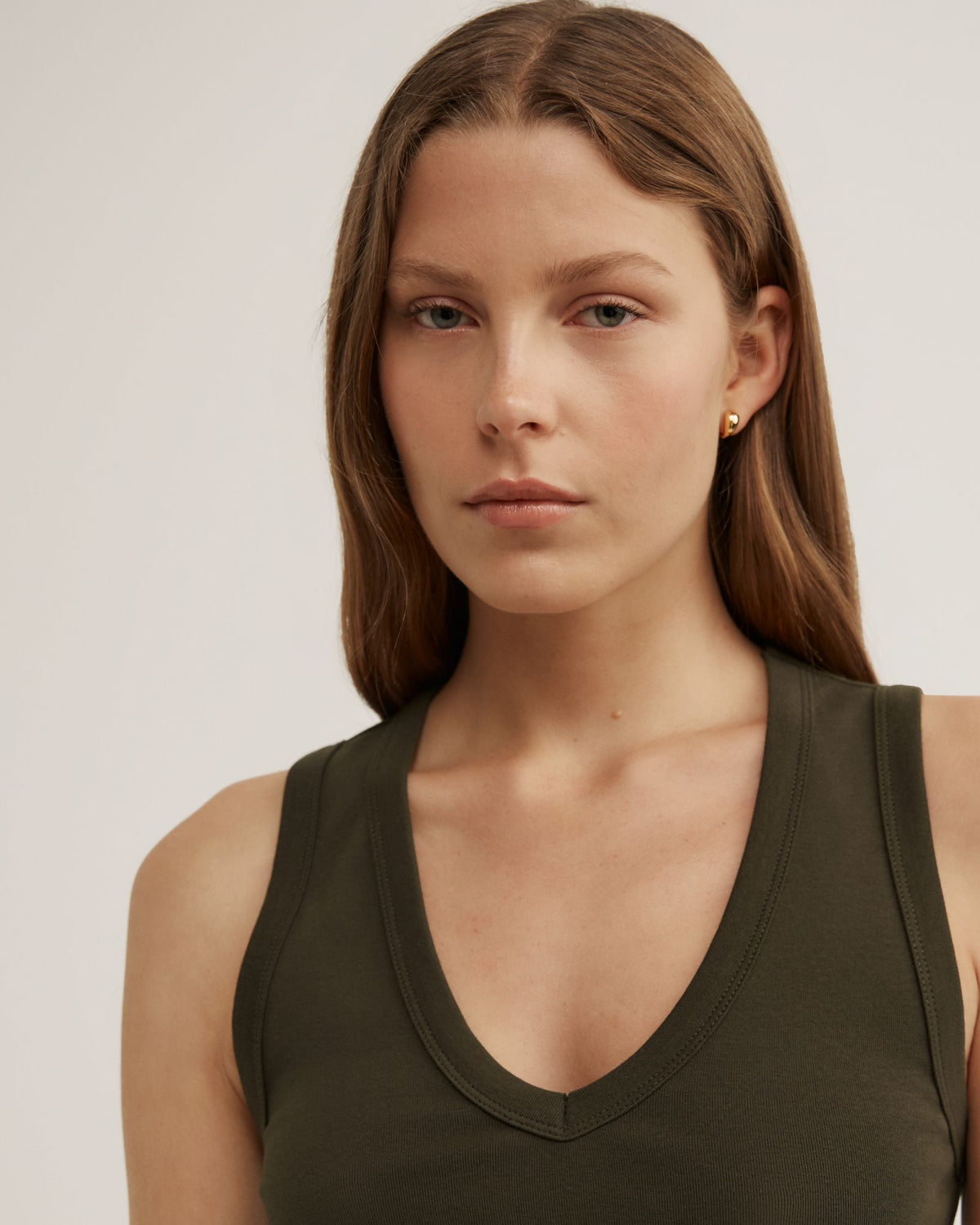 Fine Rib V-Neck Tank