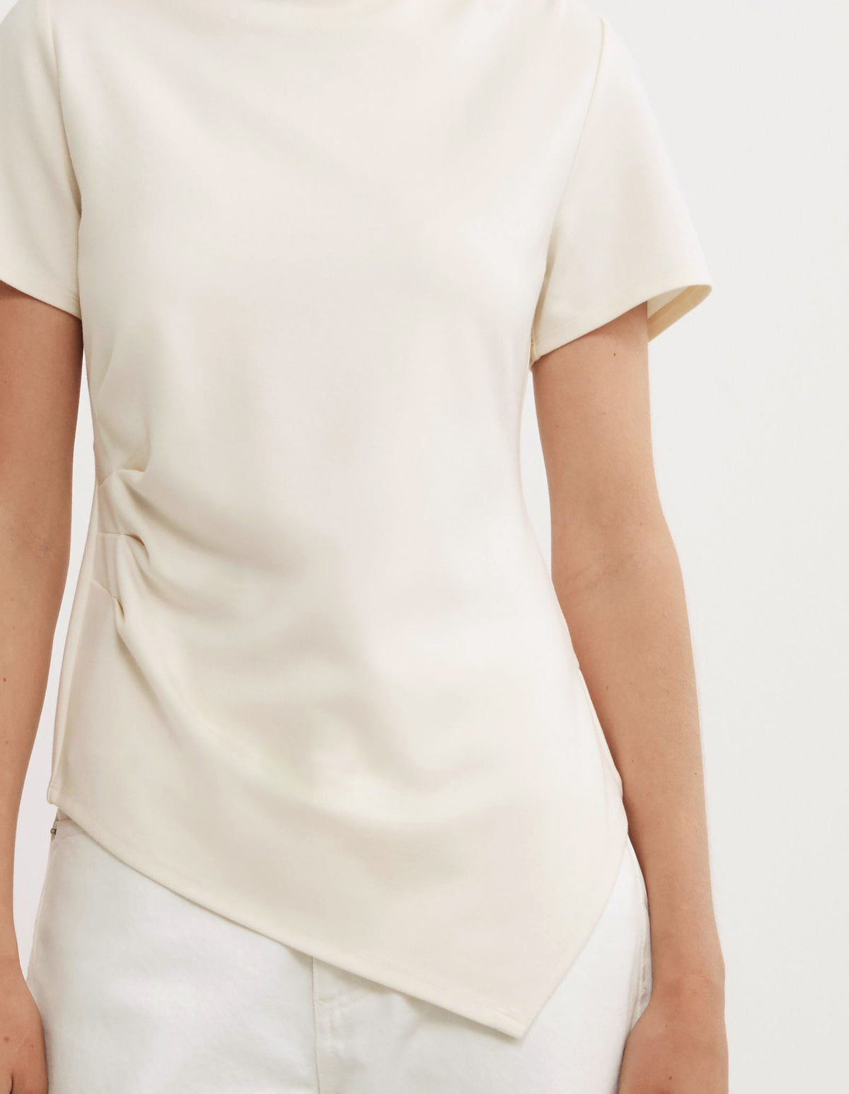 Tuck Wide Neck T-Shirt
