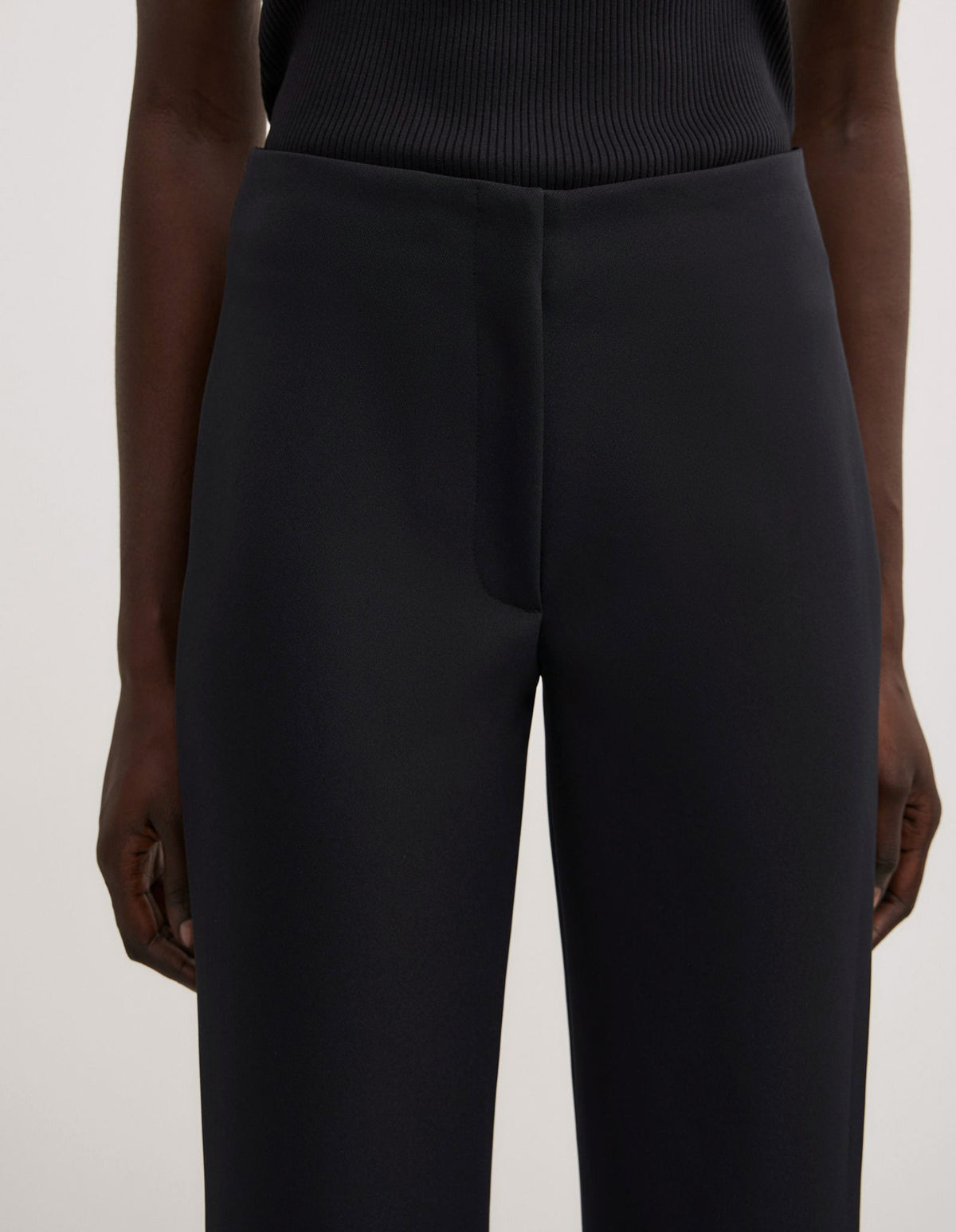 Slim Clean Pants