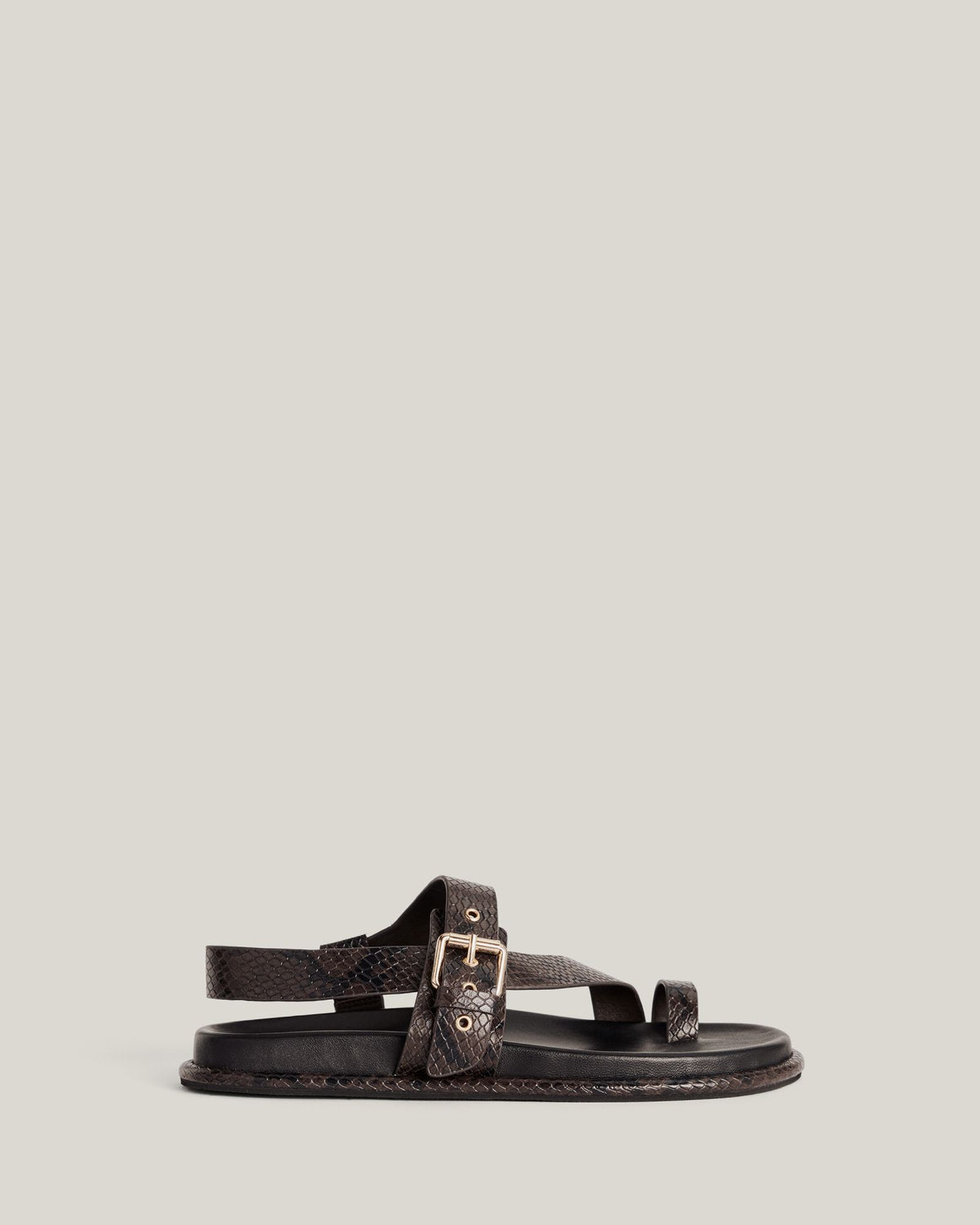 Pippa Sandal