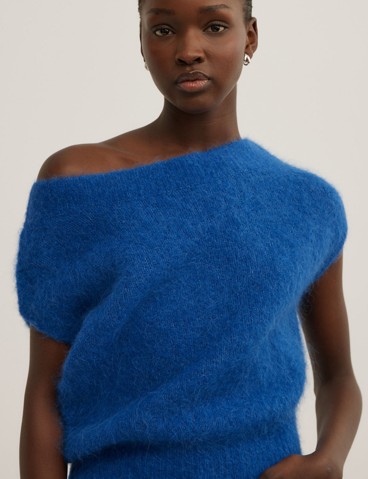 Asymmetric Fluffy Top