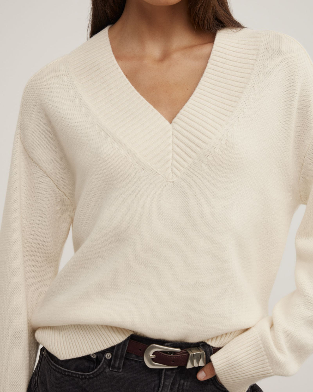 V-Neck Knit