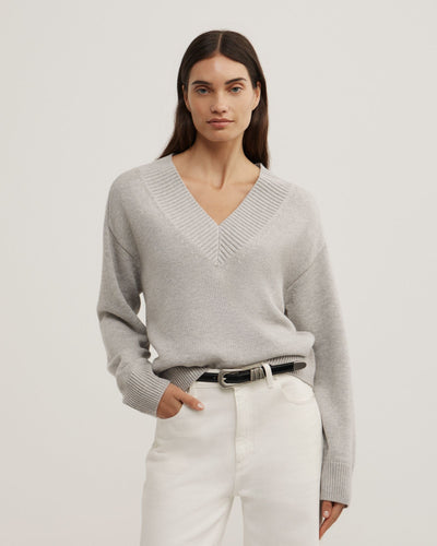 V-Neck Knit