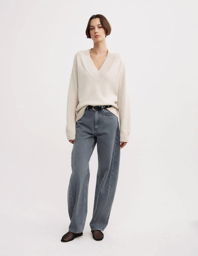 V-Neck Knit