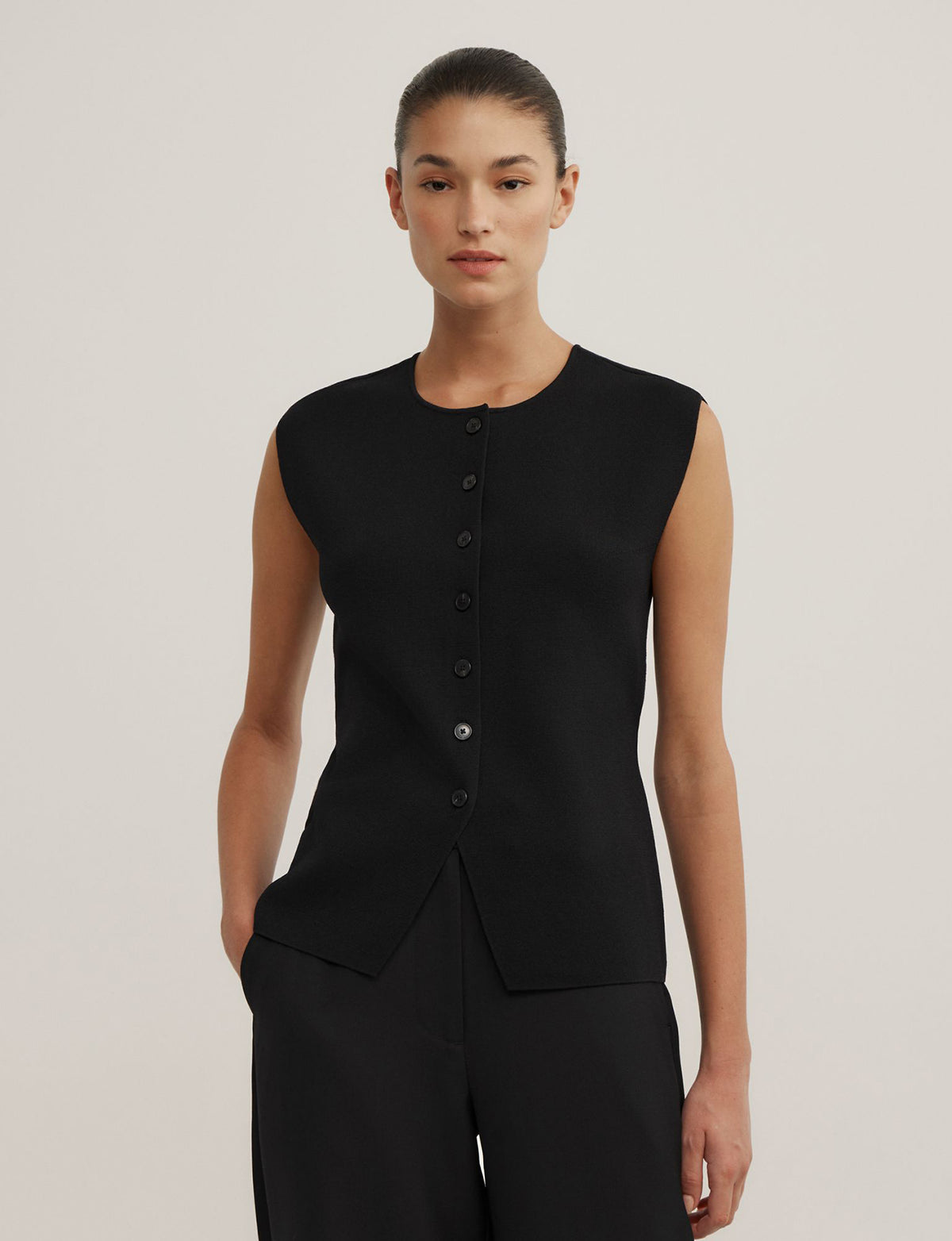 Compact Knit Vest