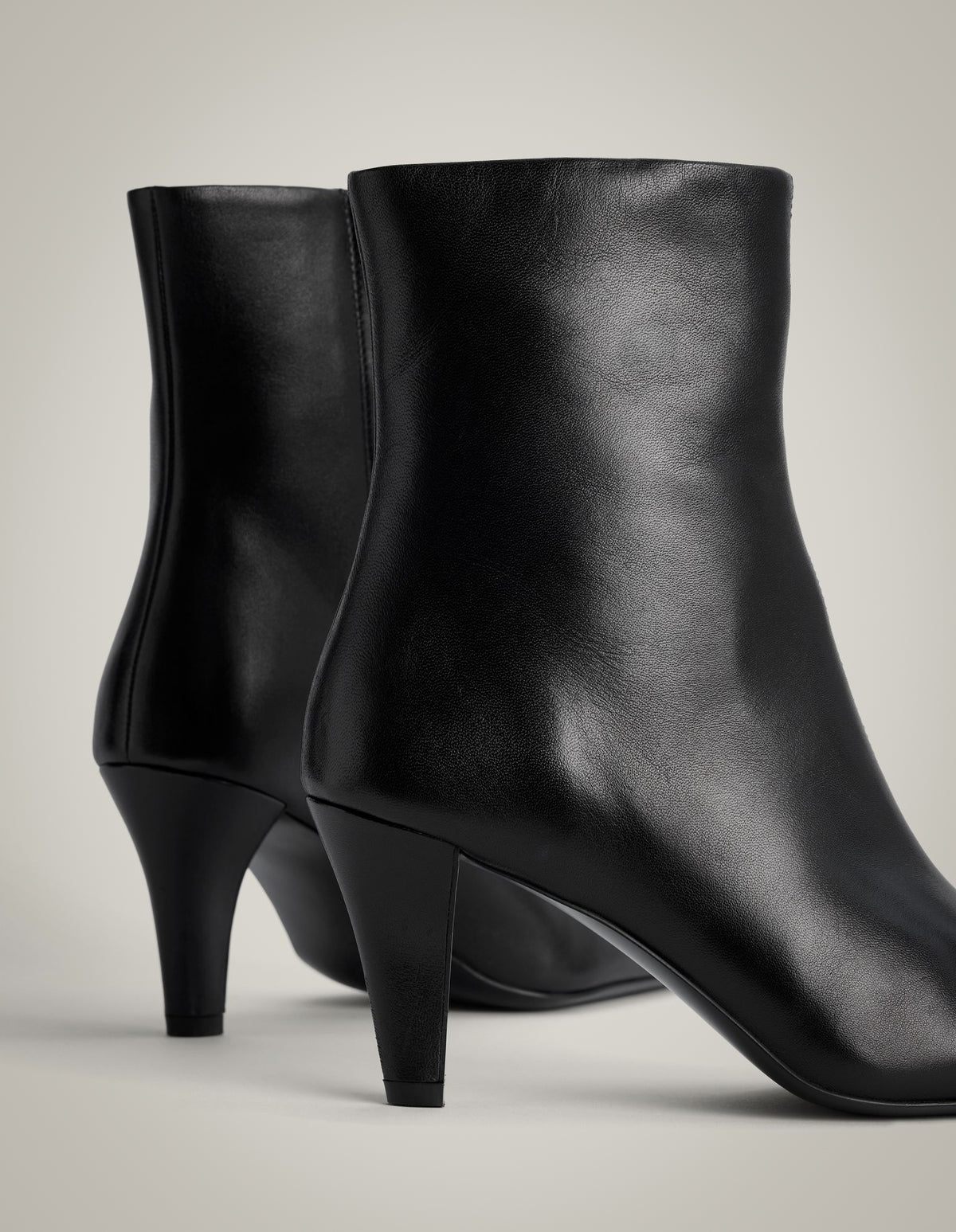 Maggie Boots