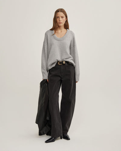 Relaxed Scoop Knit