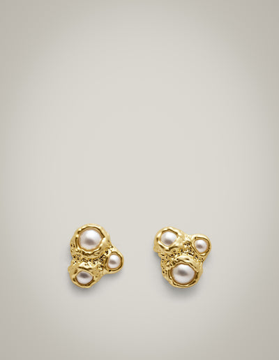 Faye Pearl Stud Earrings