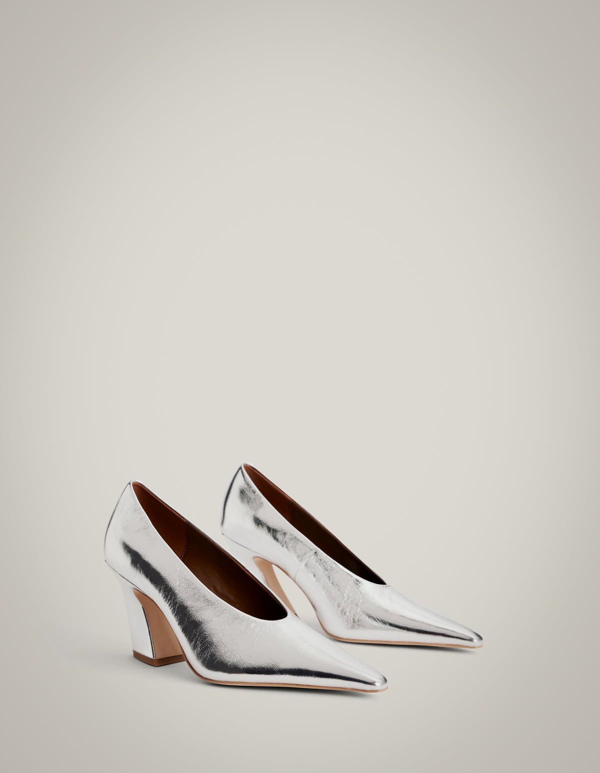 Avery Heels