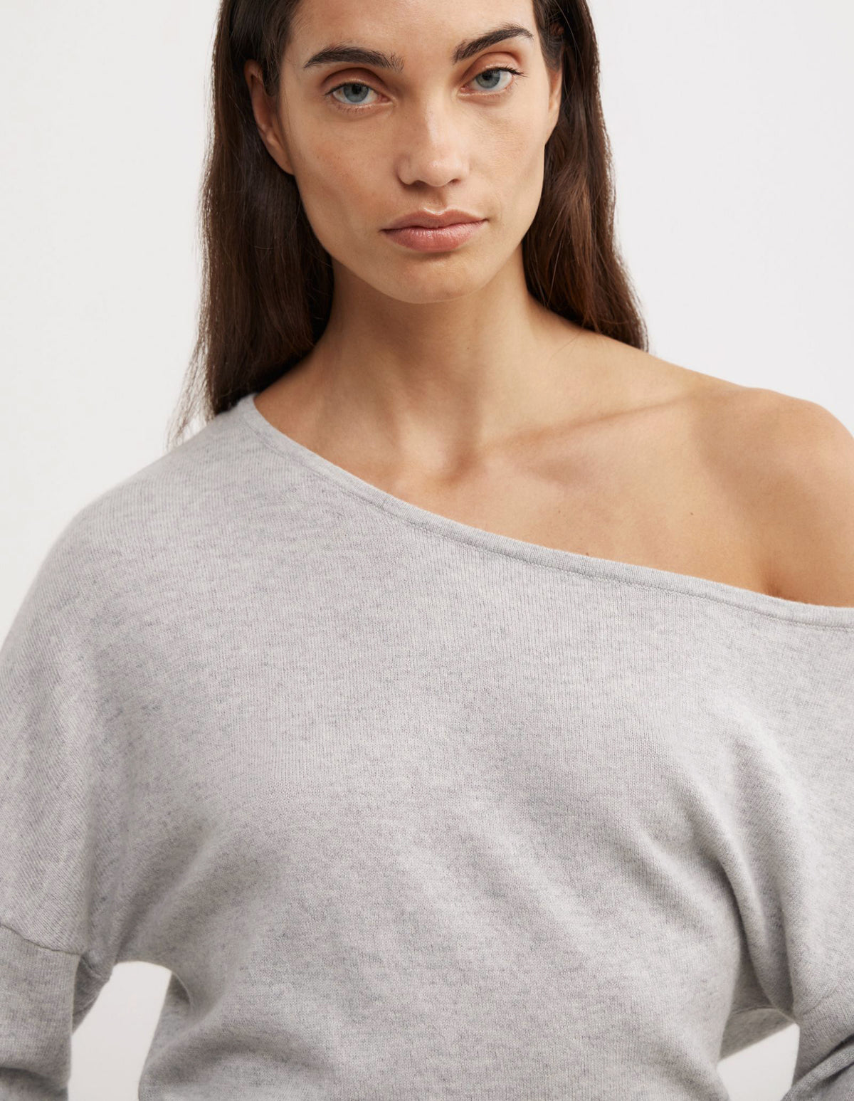 One Shoulder Knit