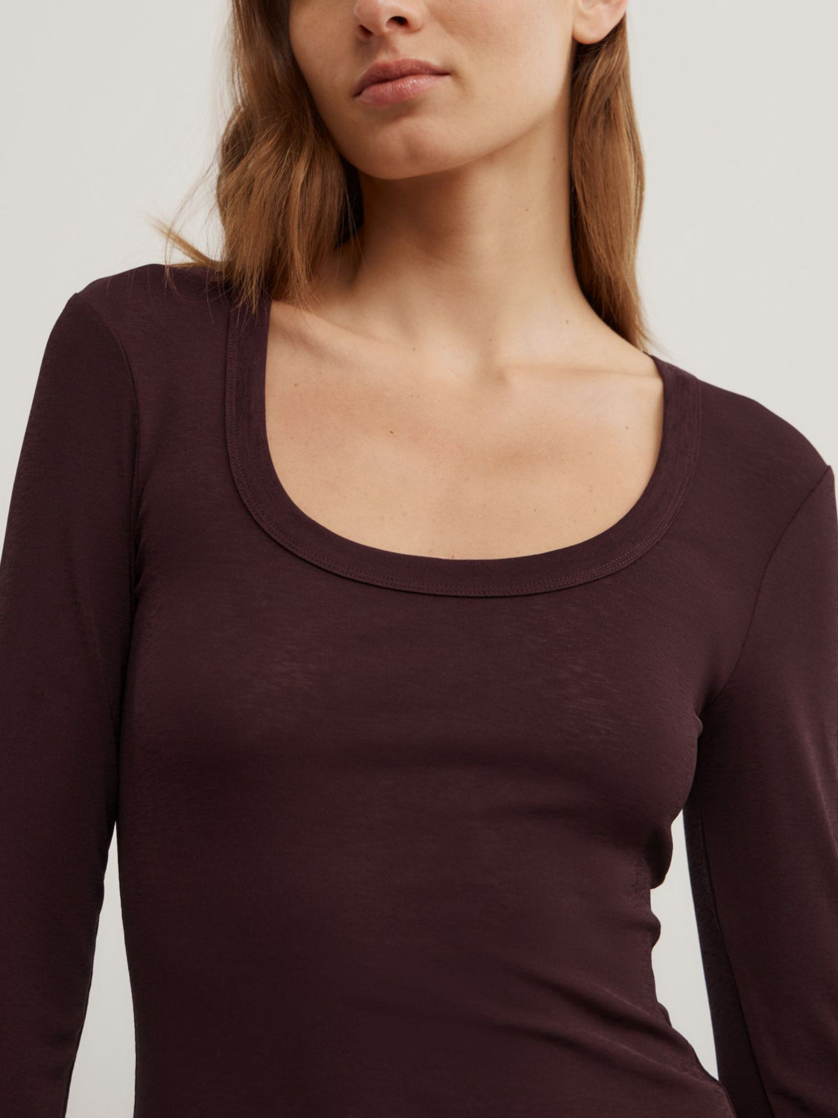 Scoop Neck Long Sleeve Top