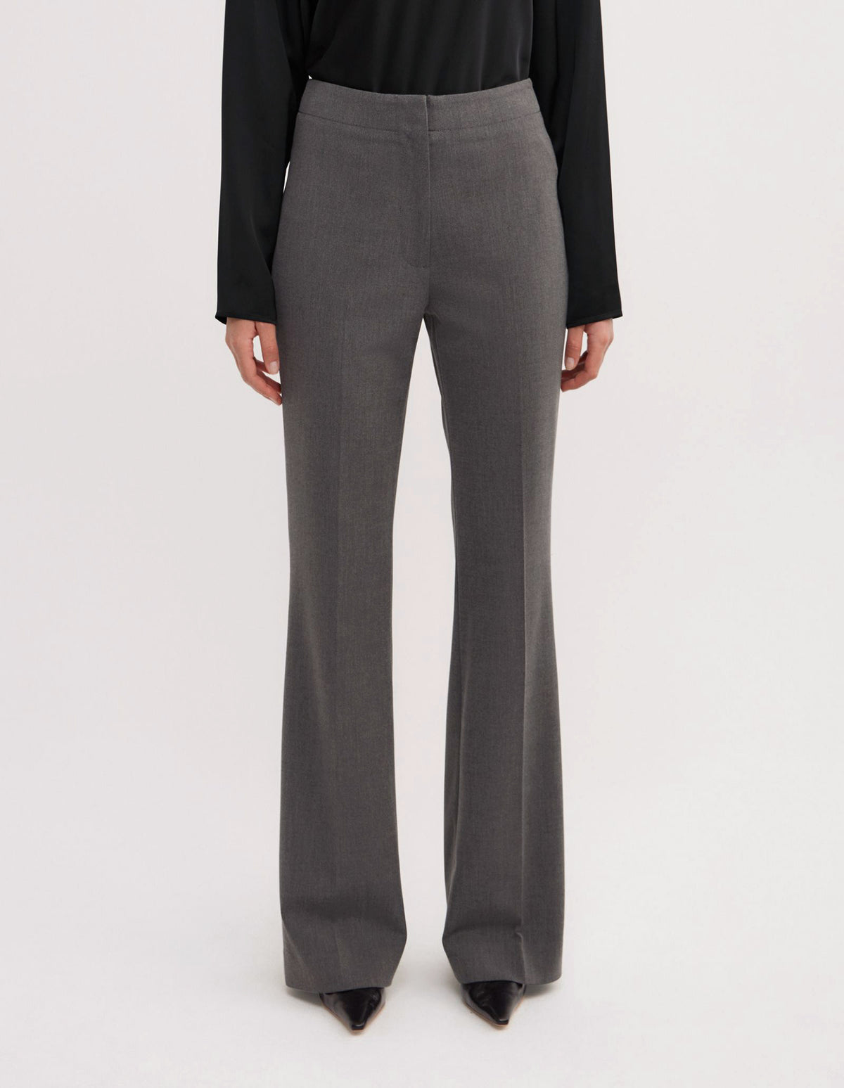 Slim Flare Pant