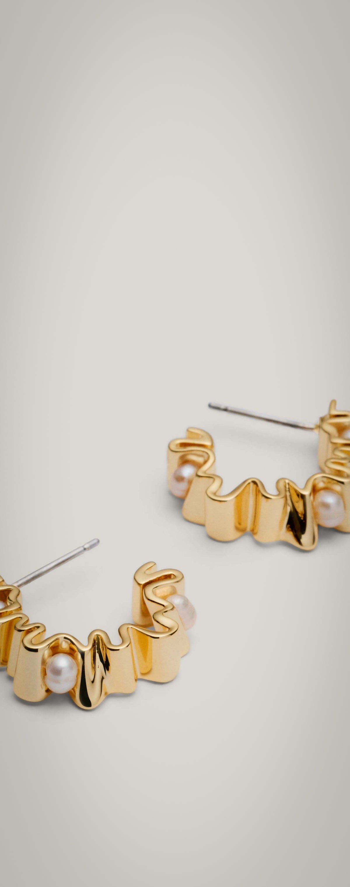 Rachel Hoop Earrings
