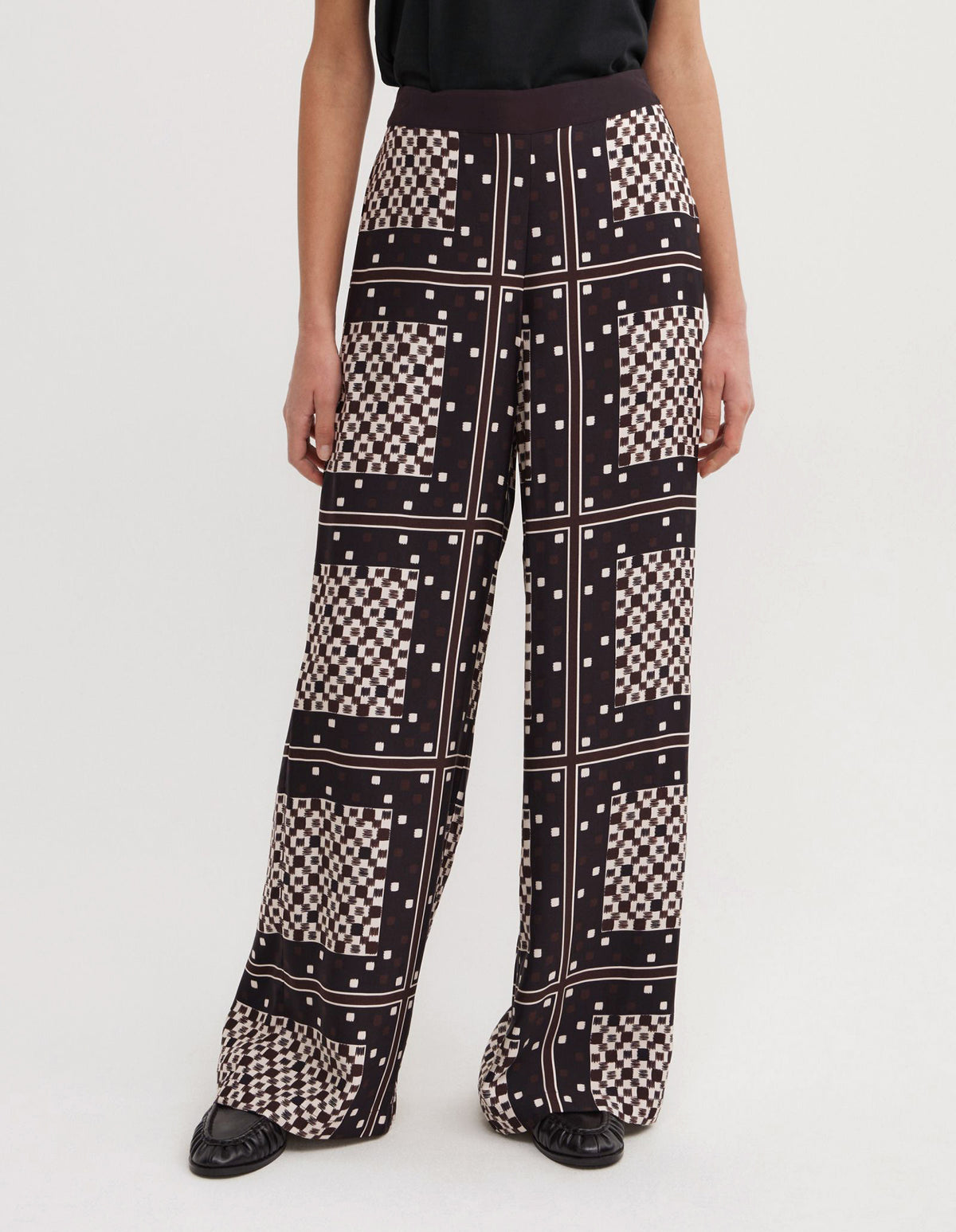 Flat Front Scarf Pants