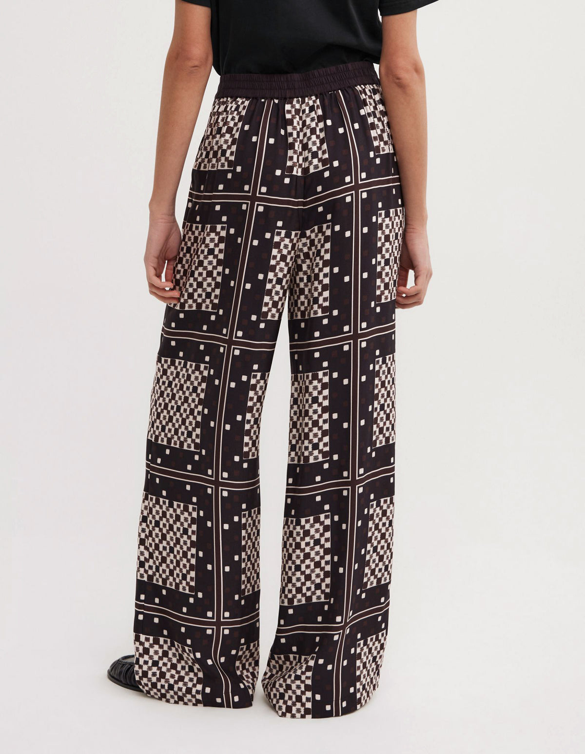 Flat Front Scarf Pants