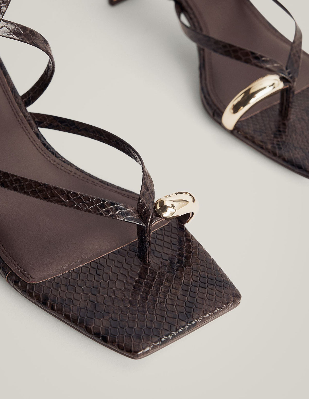 Theo Heel