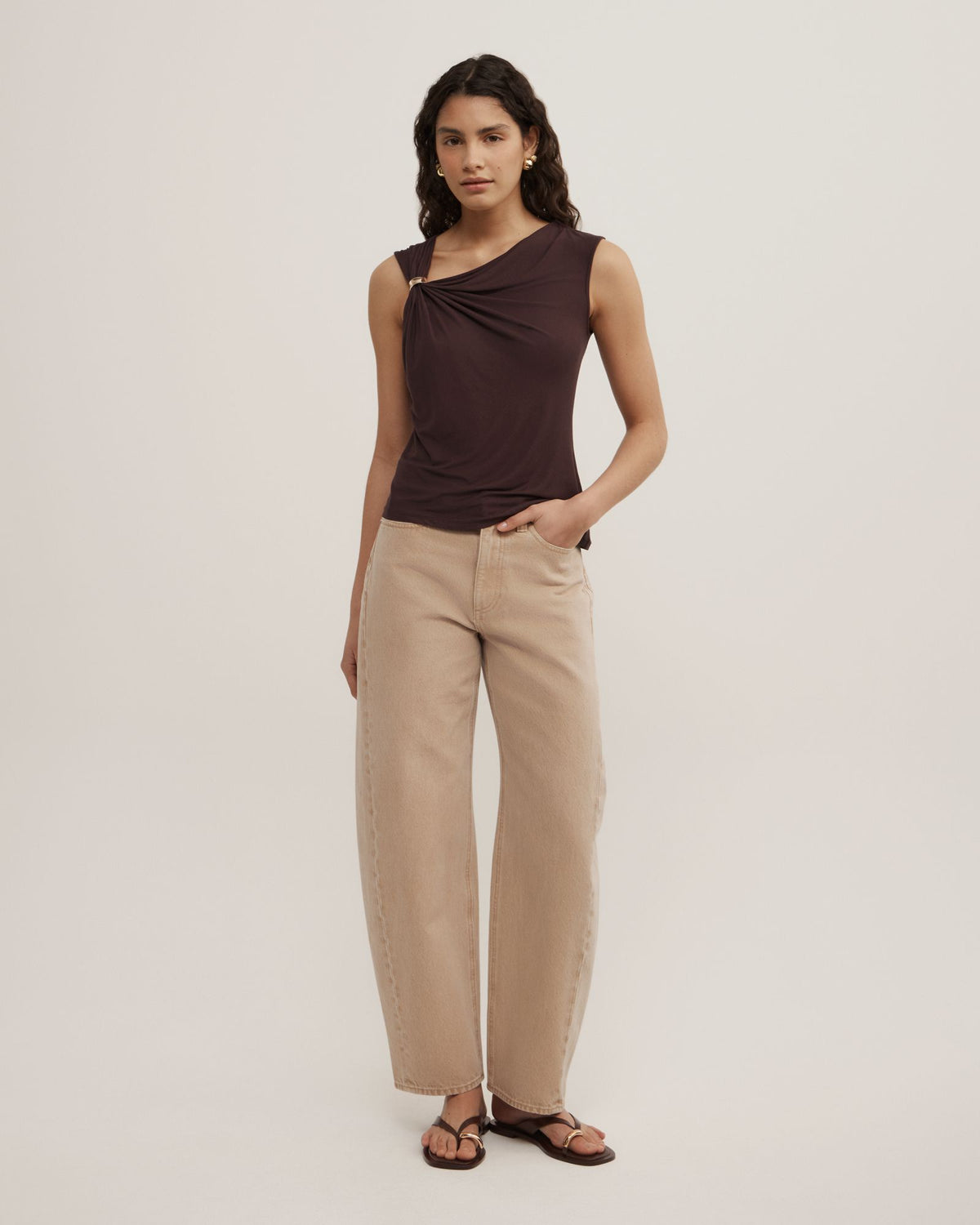 Trim Detail Top