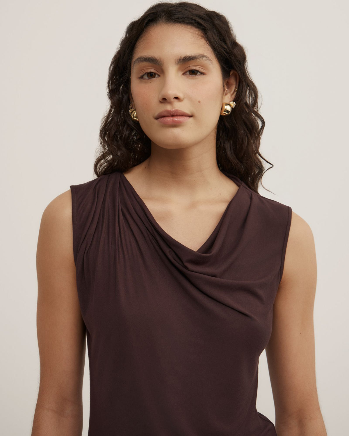Trim Detail Top