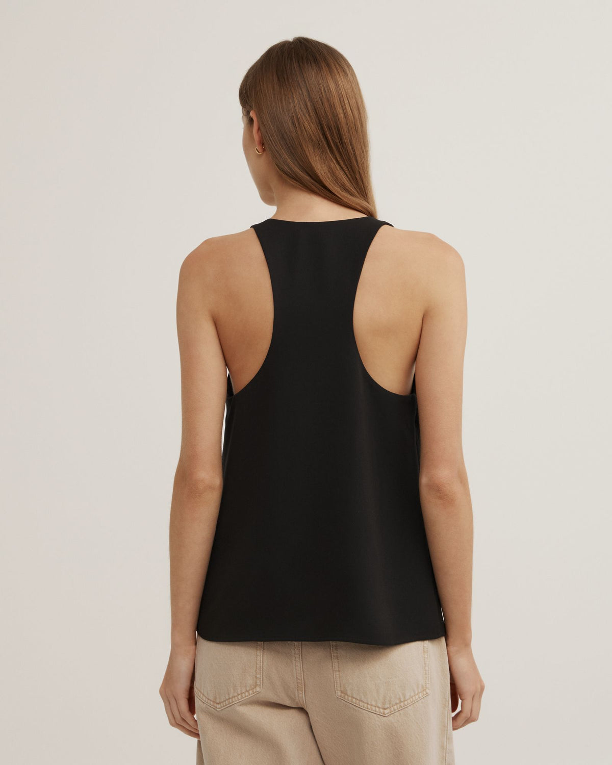 V-Scoop Tank