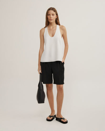 V-Scoop Tank