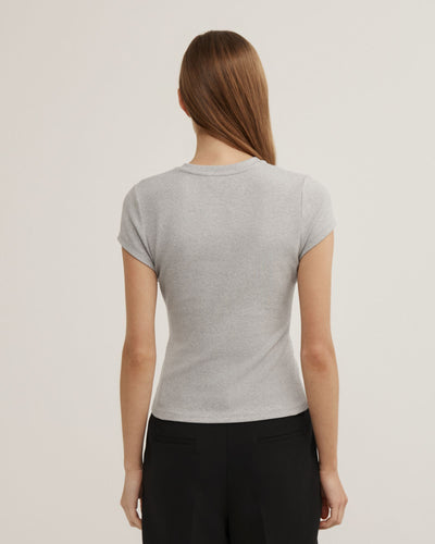 High V T-Shirt