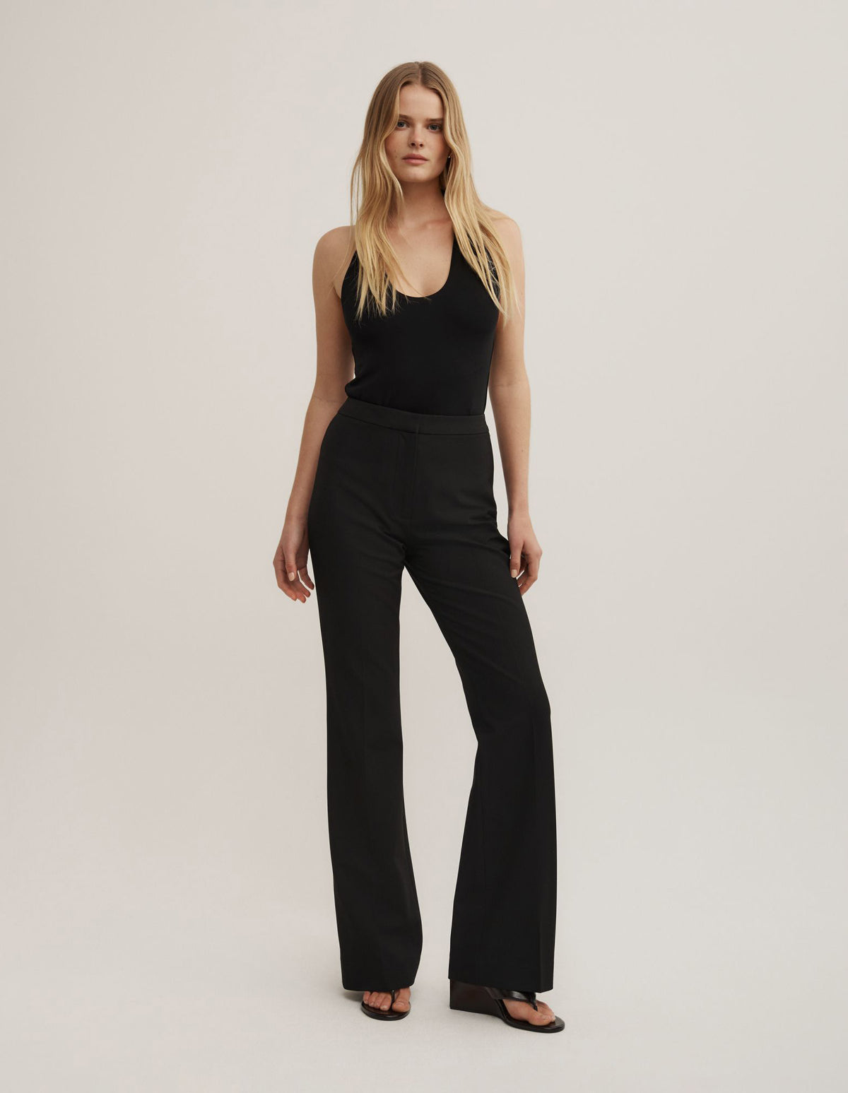 Slim Bootcut Pant