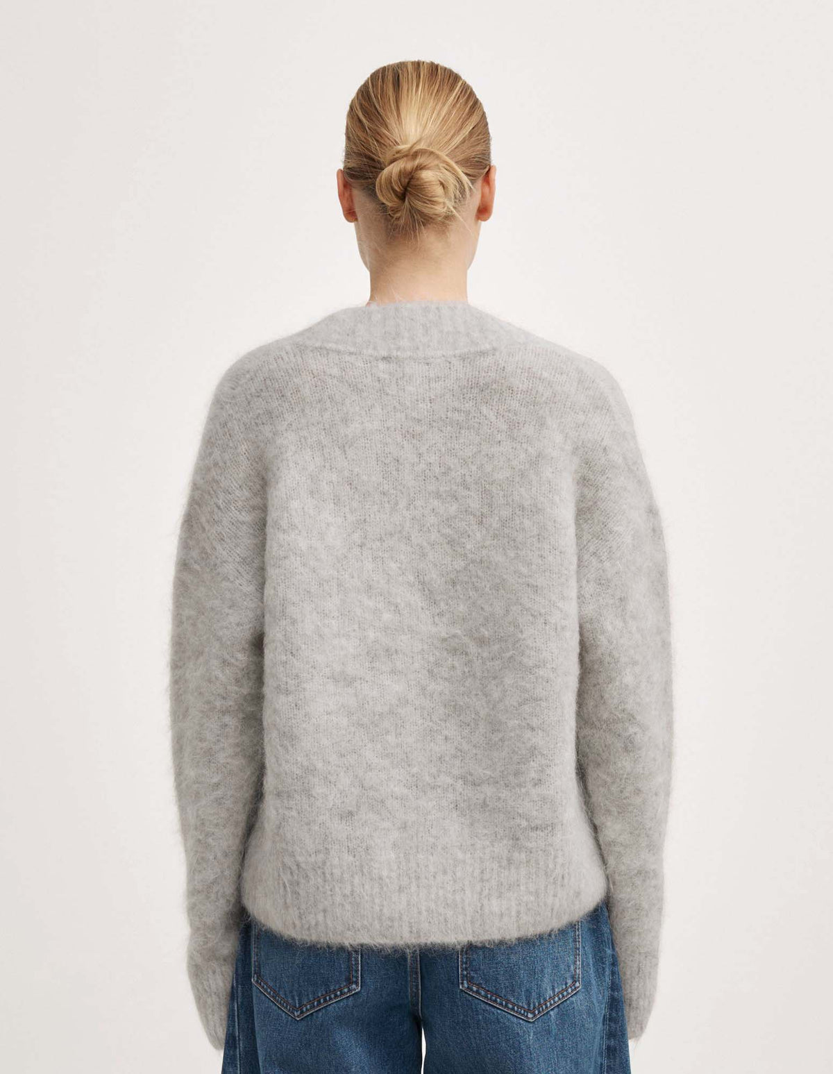 High V-Neck Fluffy Knit