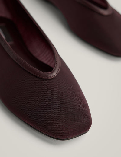 Petra Mesh Flats