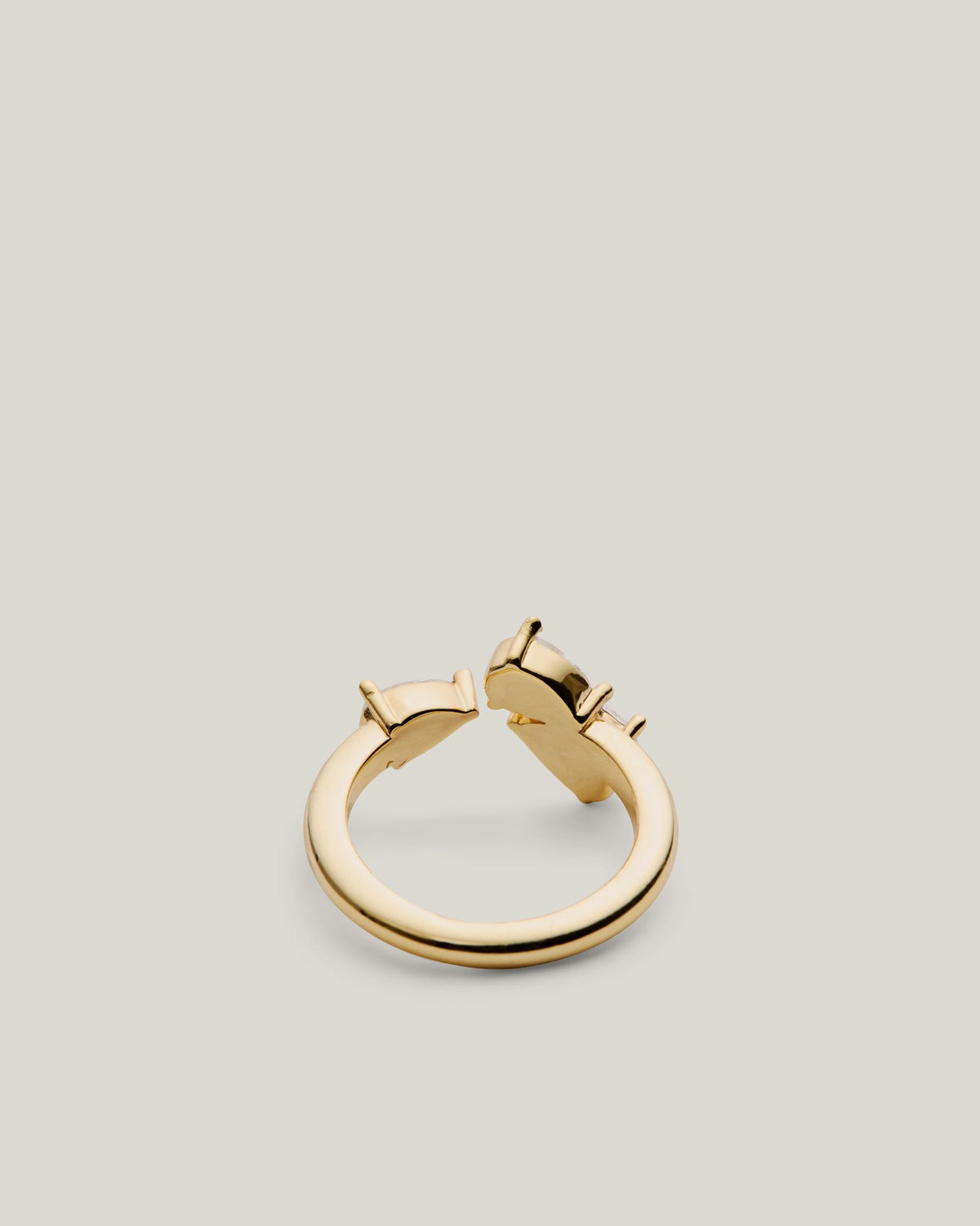 Greta Pinky Ring