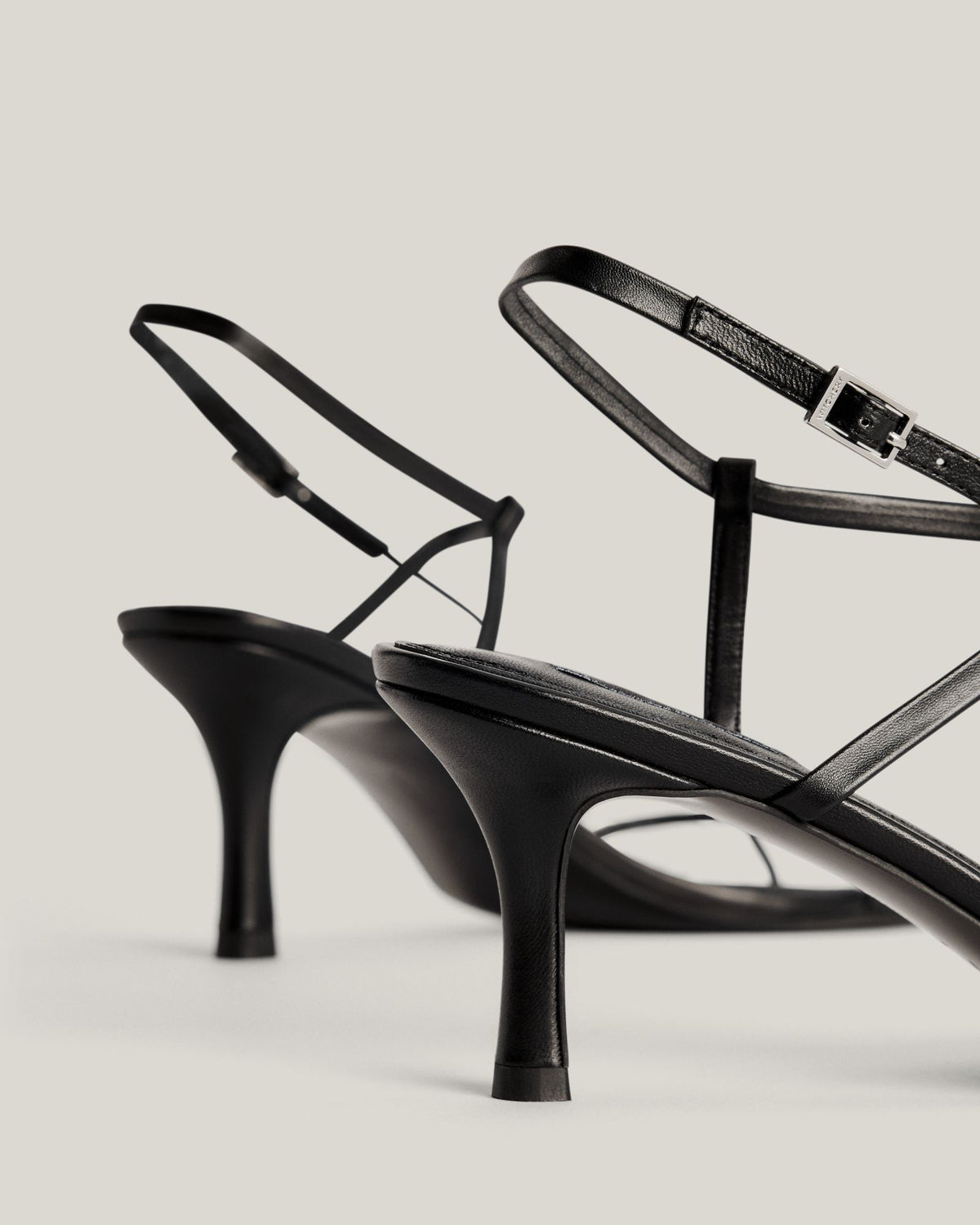 Saffia Heel