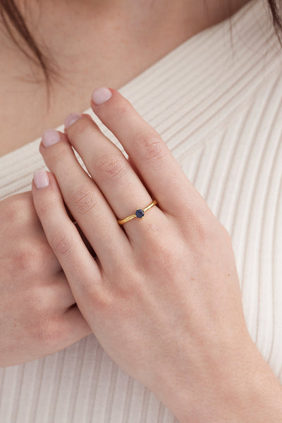 September Sapphire Gold Birthstone Ring - Gold - image 2