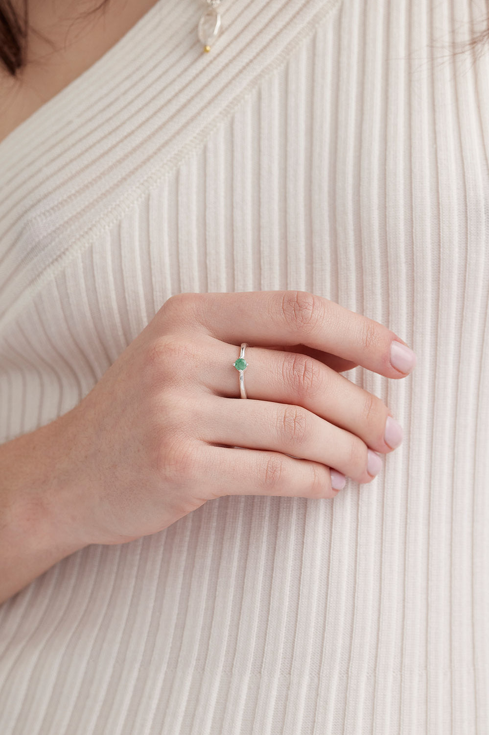 May Emerald Silver Birthstone Ring - Silver - image 2