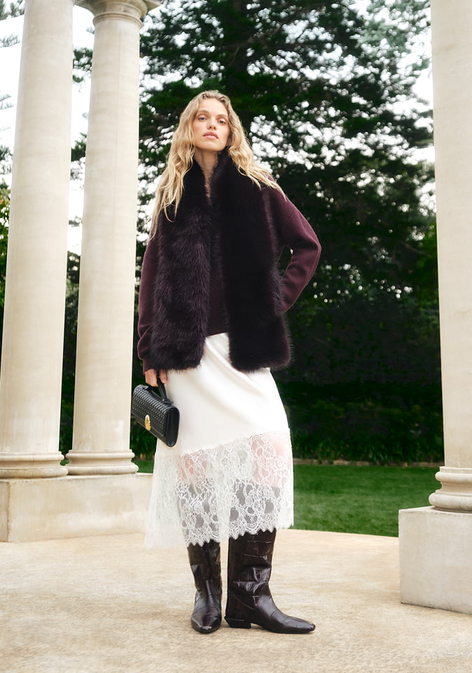 Modern Muse lookbook 20