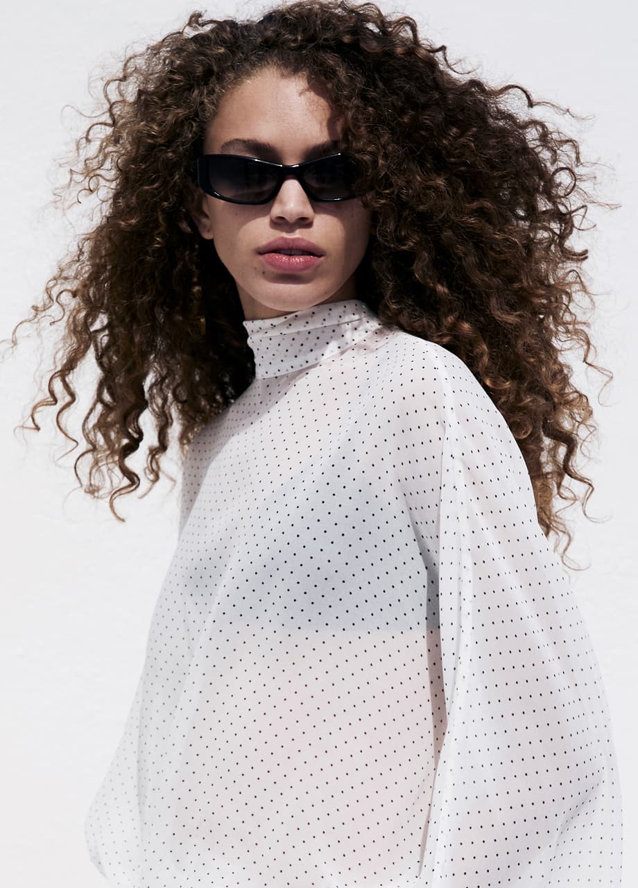 Modern Romance lookbook 24